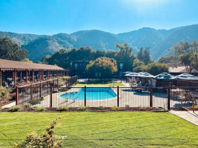 Hidden Valley Inn